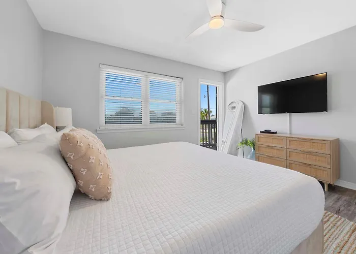 Apartment Ocean Echo 103 By Collection Gulf Shores
